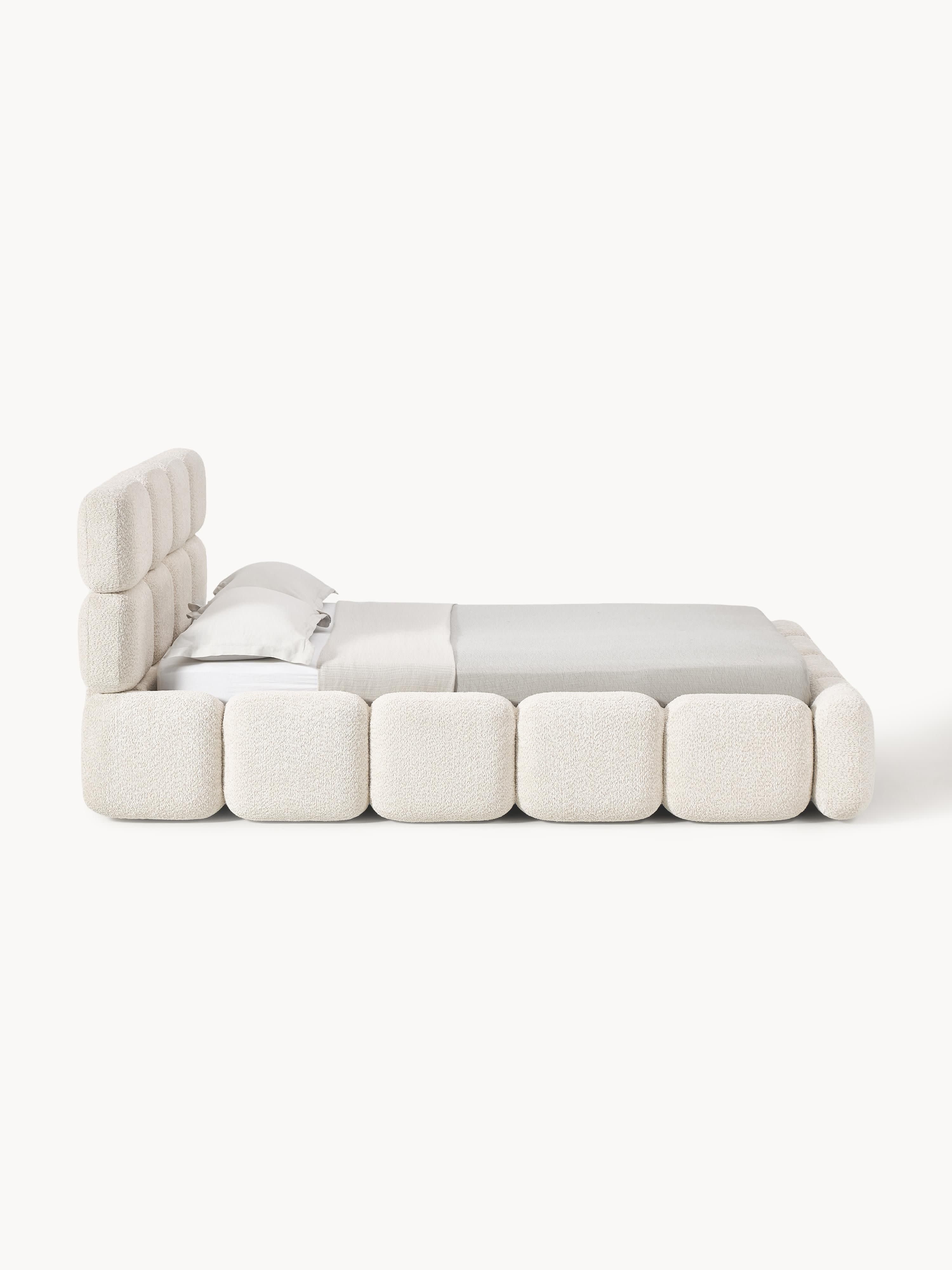 Gestoffeerd bed Tayla van teddy bouclé met opbergruimte