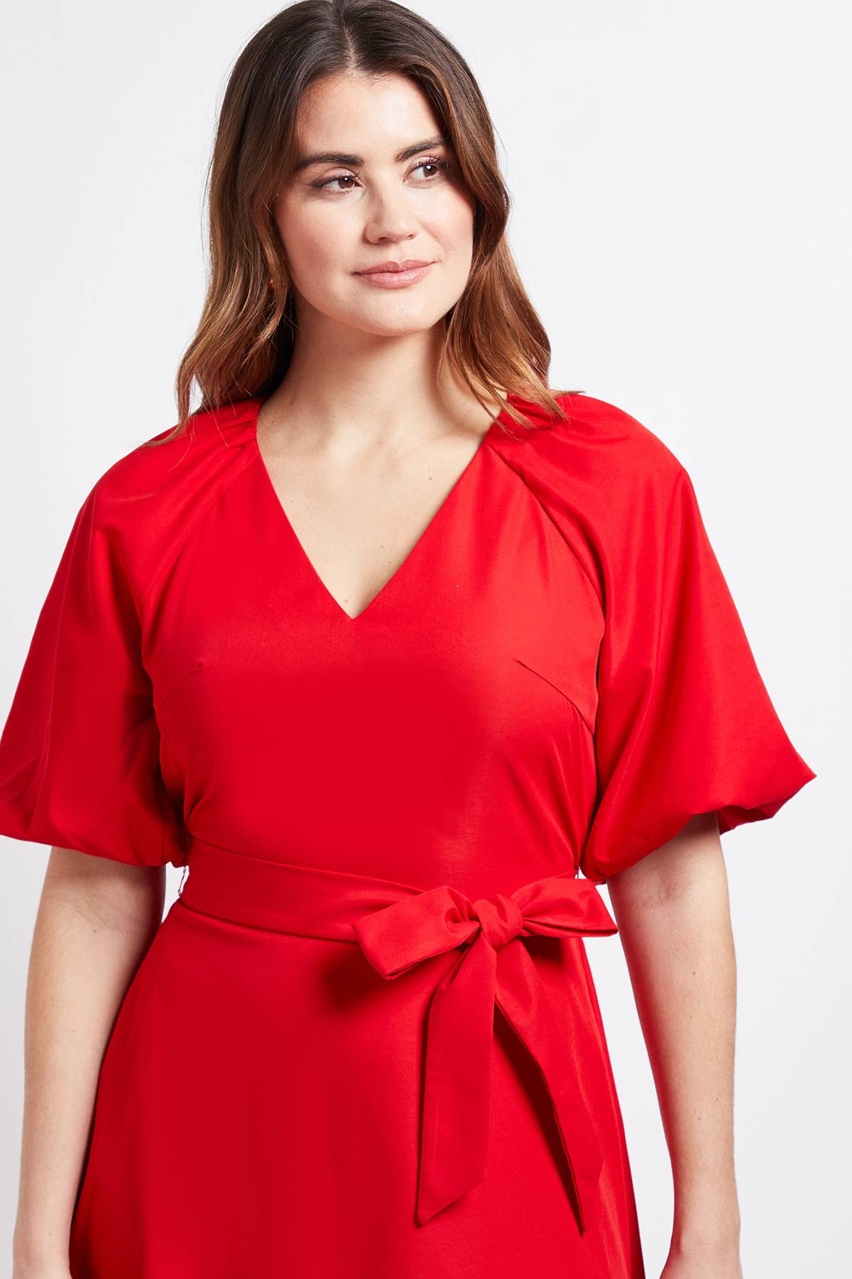 Wallis Robe Midi À Manches Bouffantes Avec Finitions En Dentelle