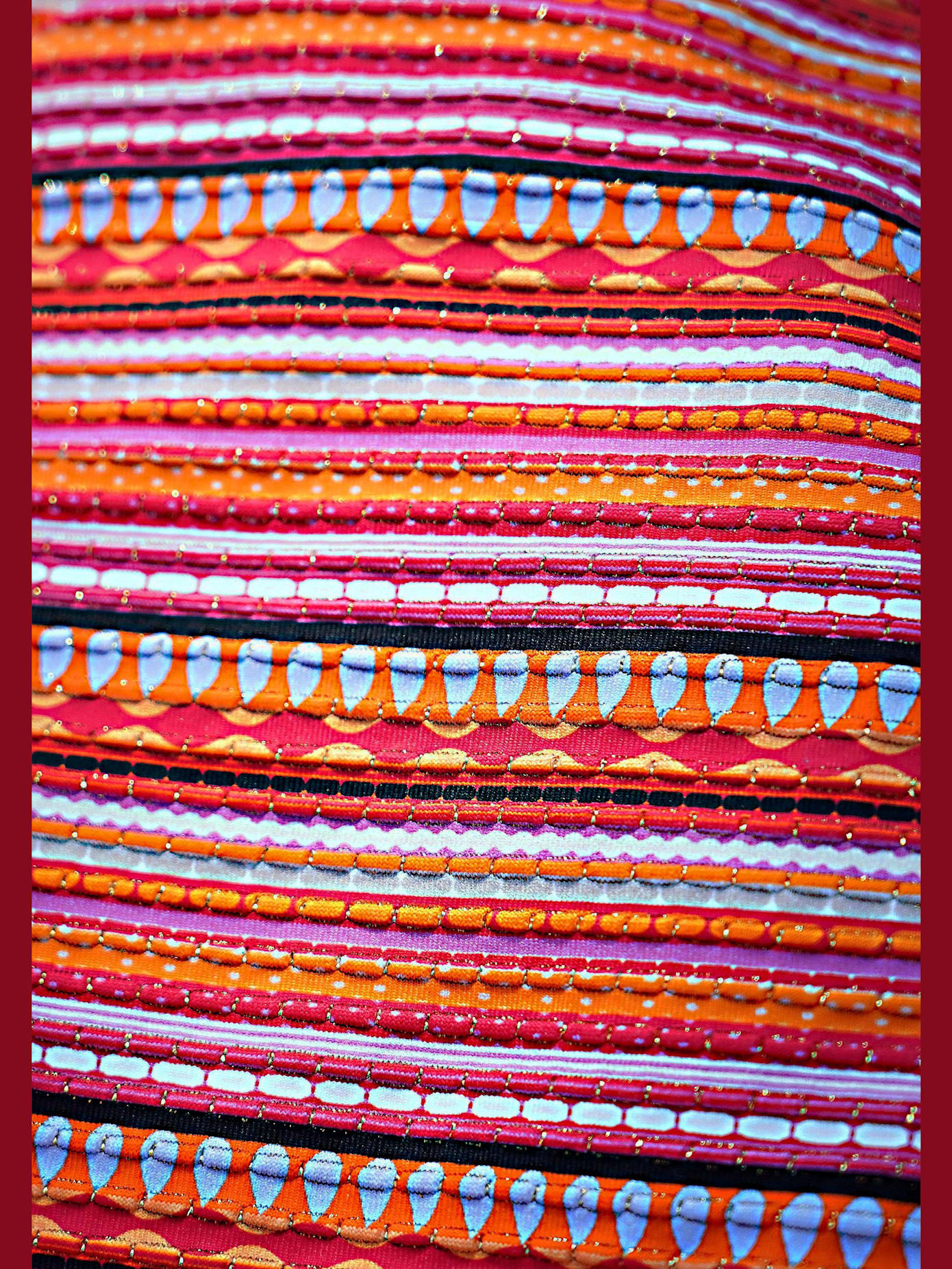 Maillot de bain bandeau à armatures rayures tendance