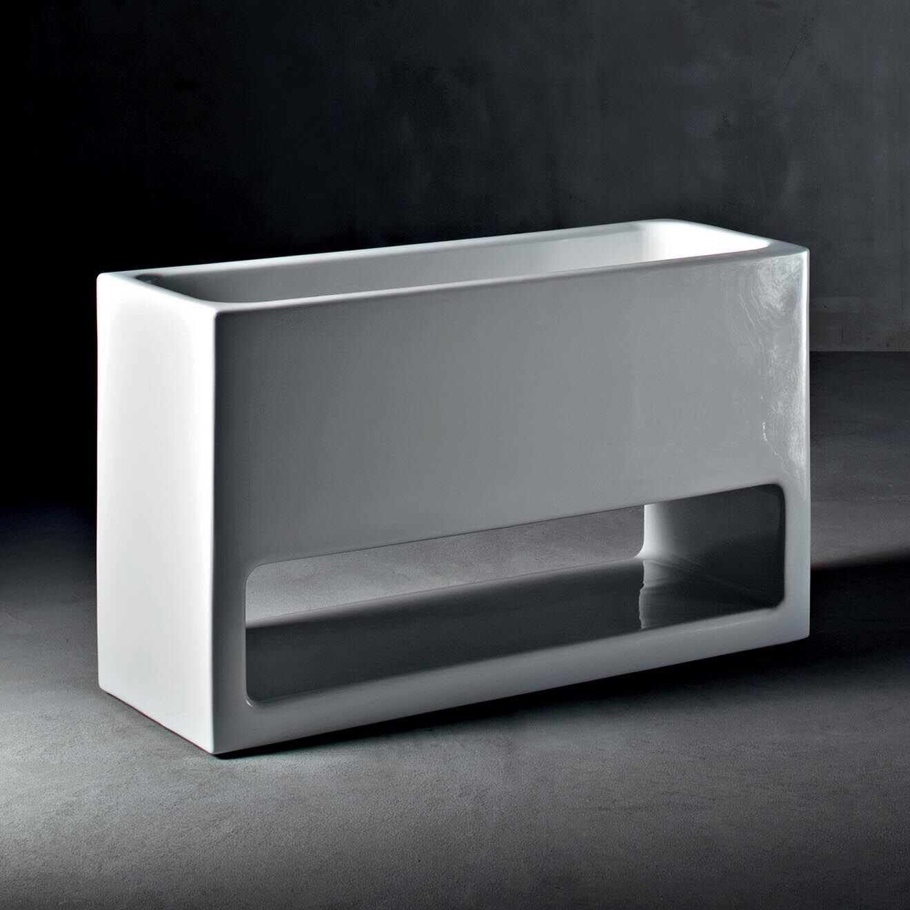 Serralunga Jardinière Lluna Design par Joan Gaspar blanche - 110x65 64x40 cm