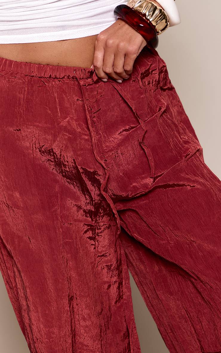 Rouille Pantalon Taille Basse En Satin Froissé Avec Cordon De Serrage