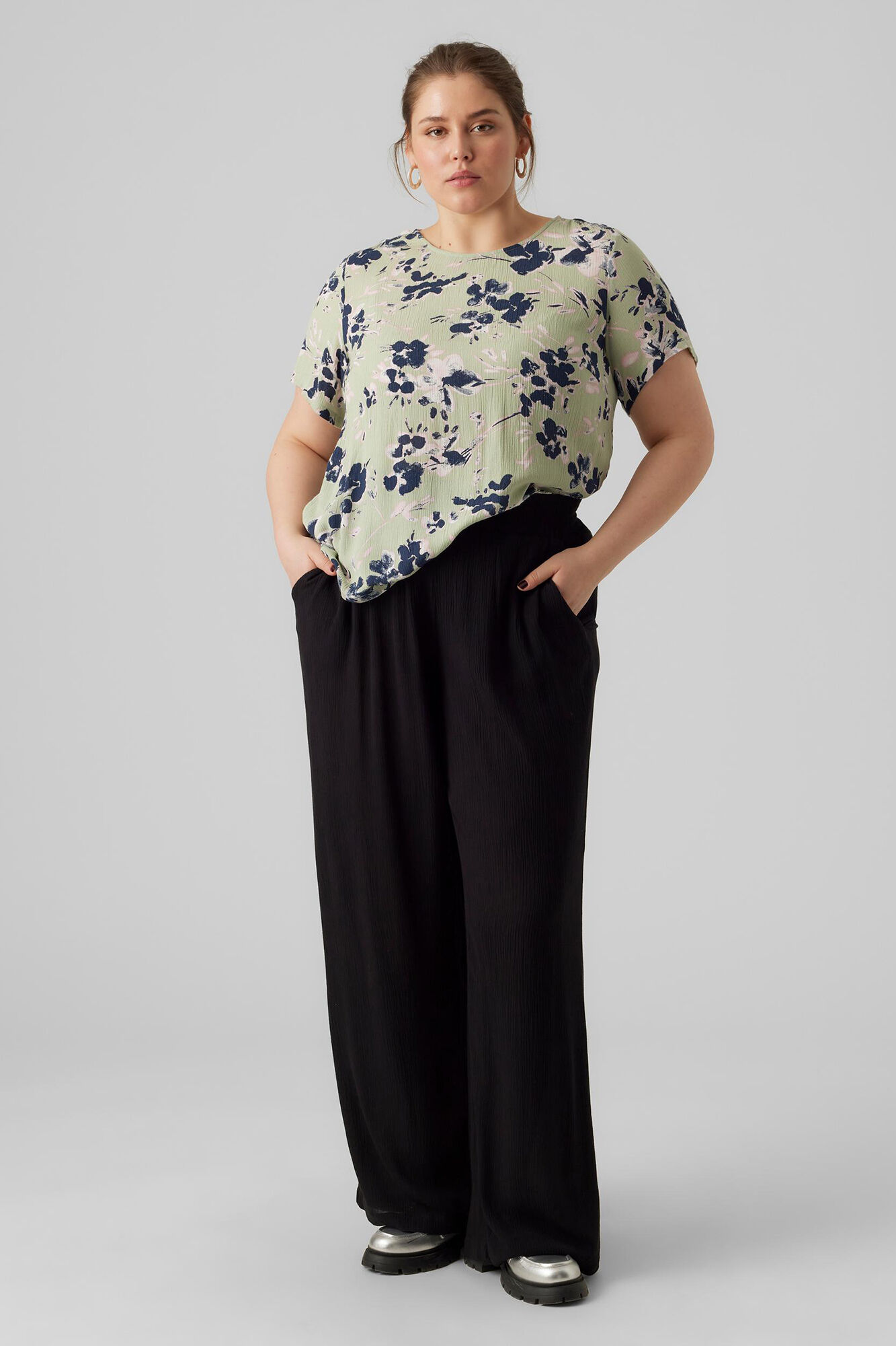 Blusa Curve de Manga Curta - Verde
