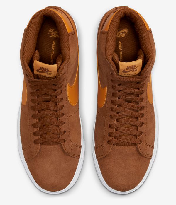 Nike SB Zoom Blazer Mid Schuh (pecan light curry)