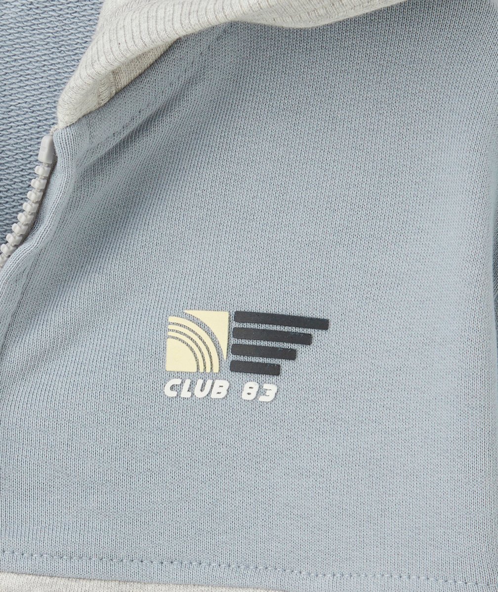 GILET À CAPUCHE GARÇON EN COTON BIO GRIS VERT ET BLEU THÈME SPORT