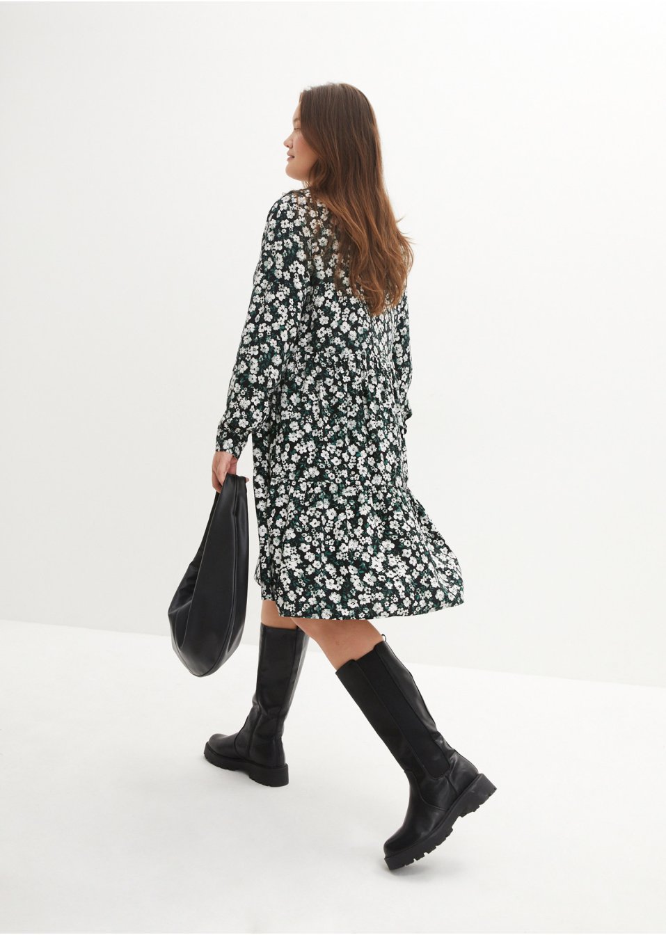 Robe-chemise avec col montant en viscose
