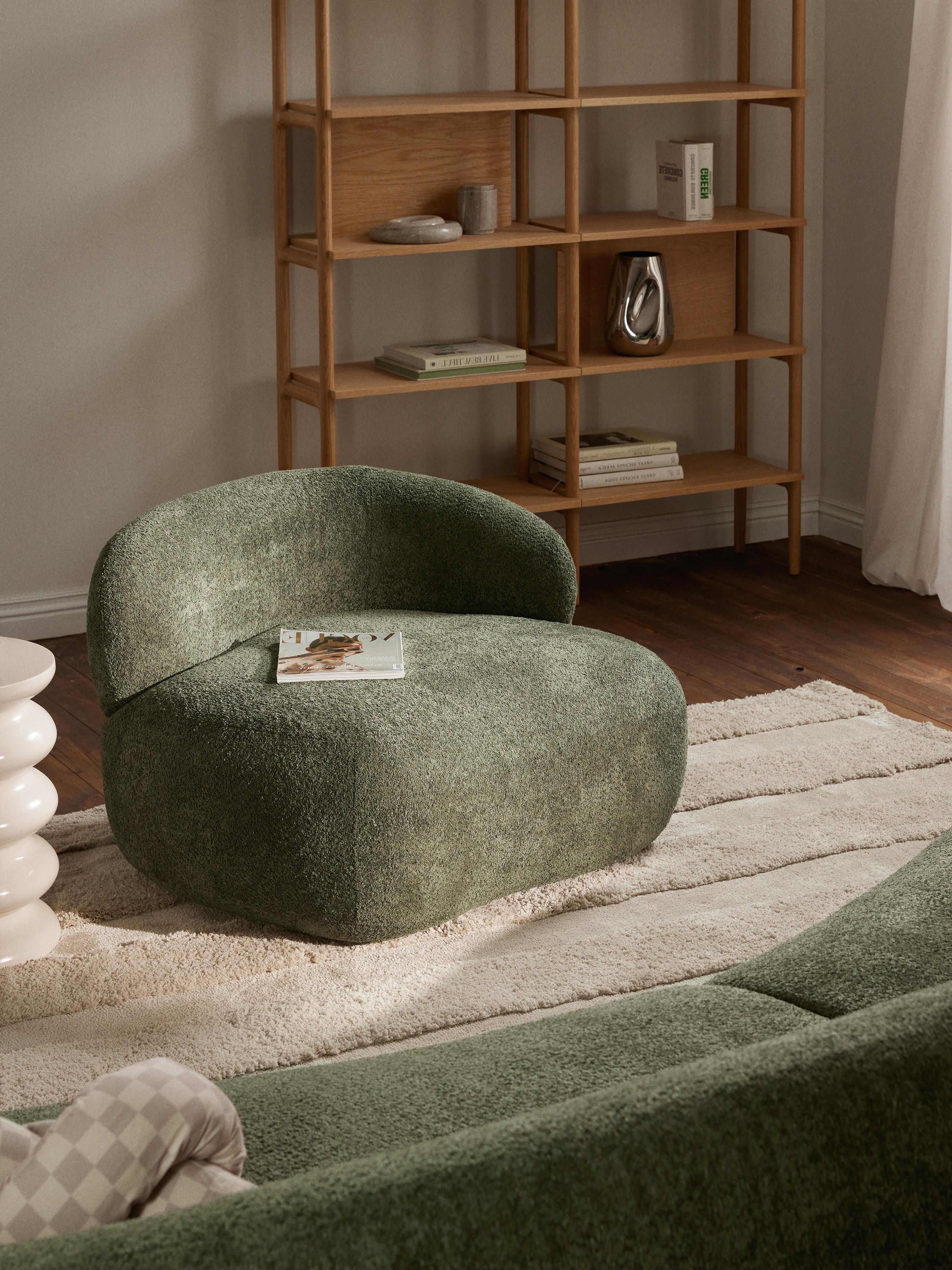 Loungefauteuil Alba uit teddy bouclé
