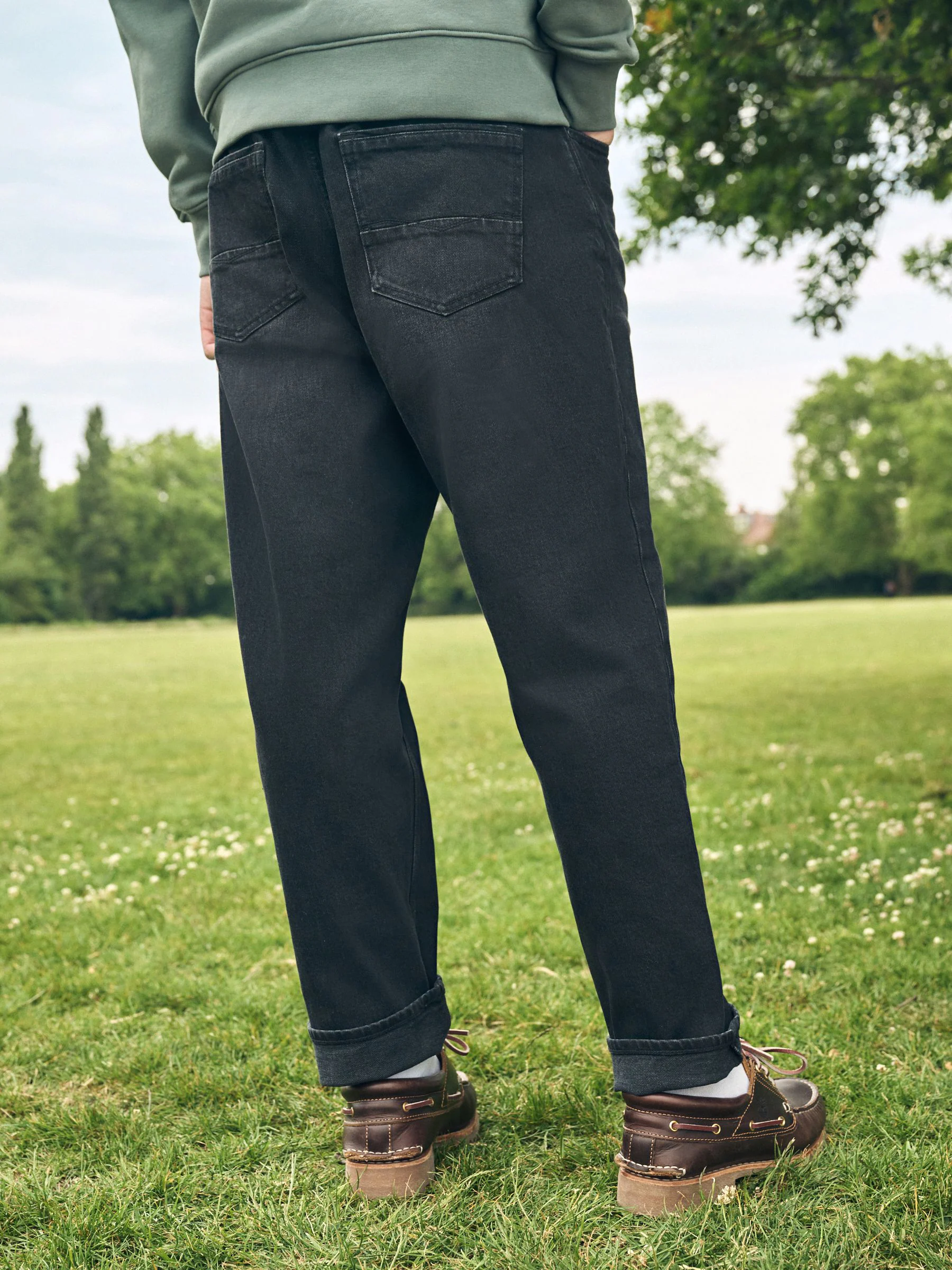 Zwart - Standaard toelopende pasvorm - Authentieke stretch denim jeans