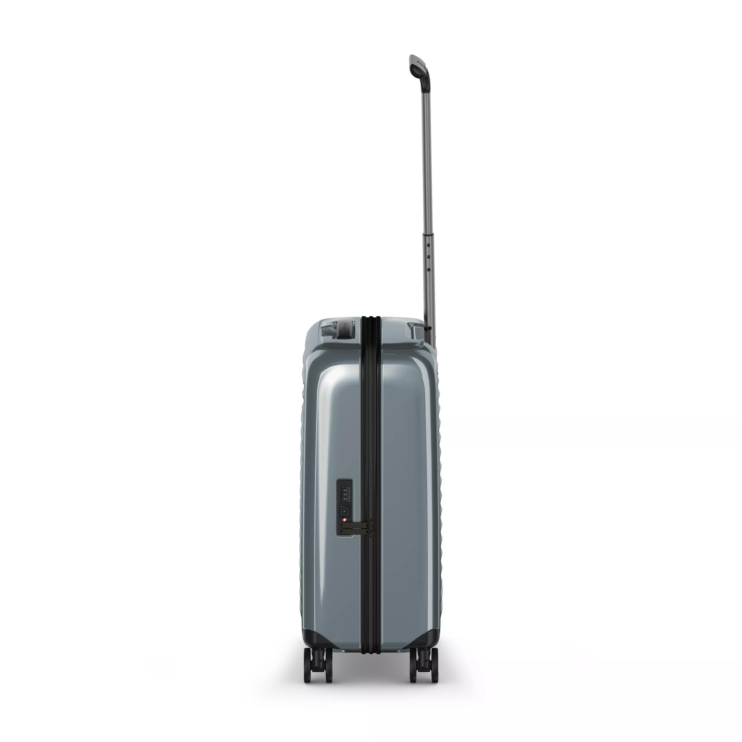 Airox Frequent Flyer Hardside Carry-On-Silber