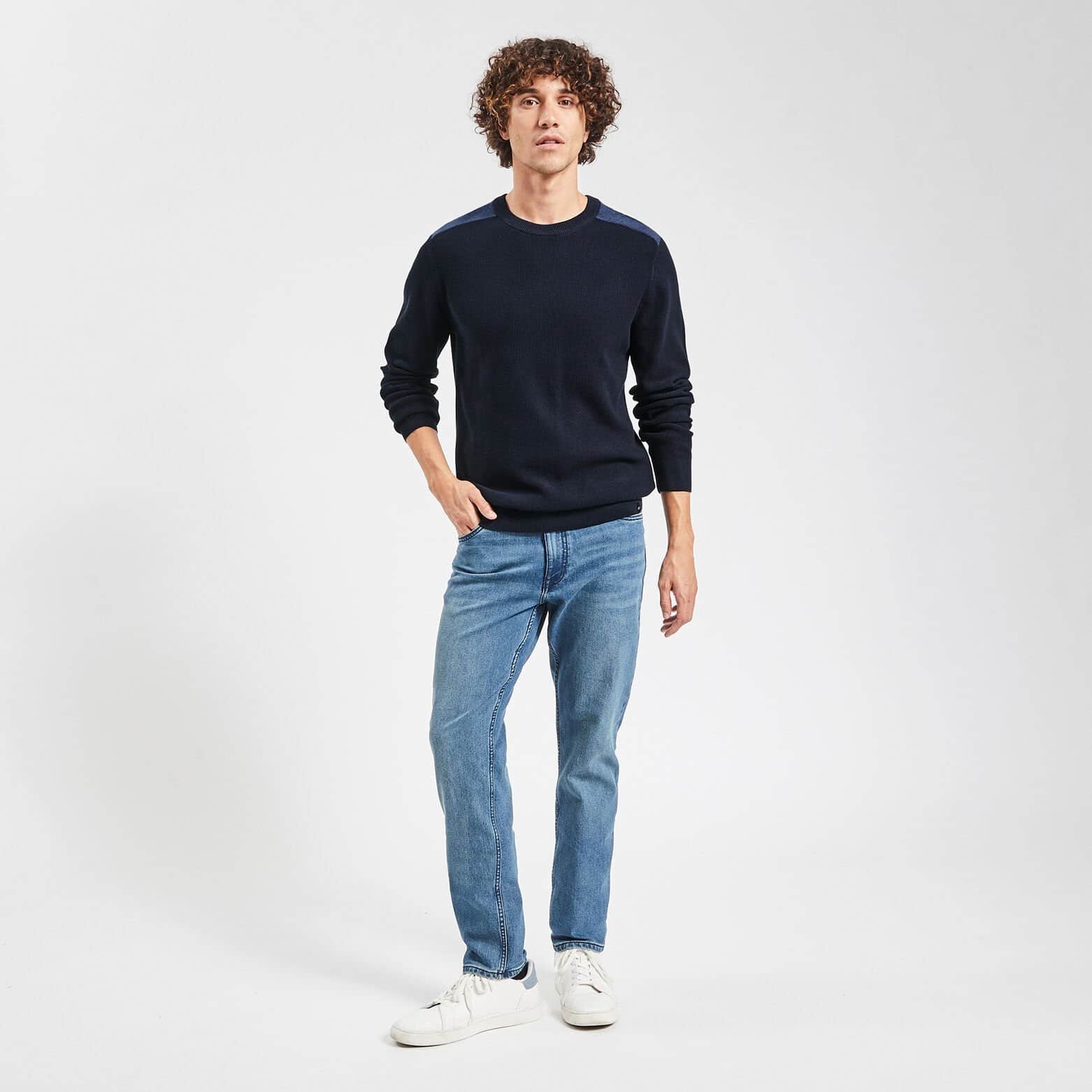 Pull à col rond et patch épaule Bleu moyen