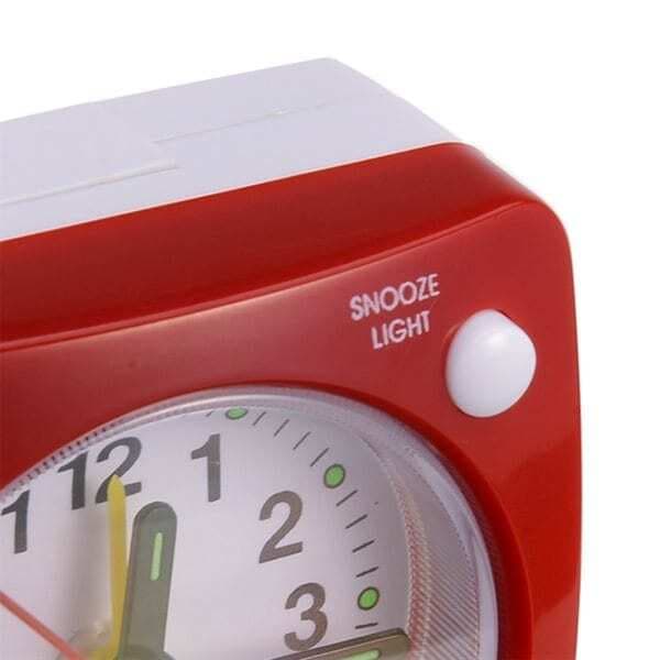 Analogt vækkeur med snooze og lydløs drift