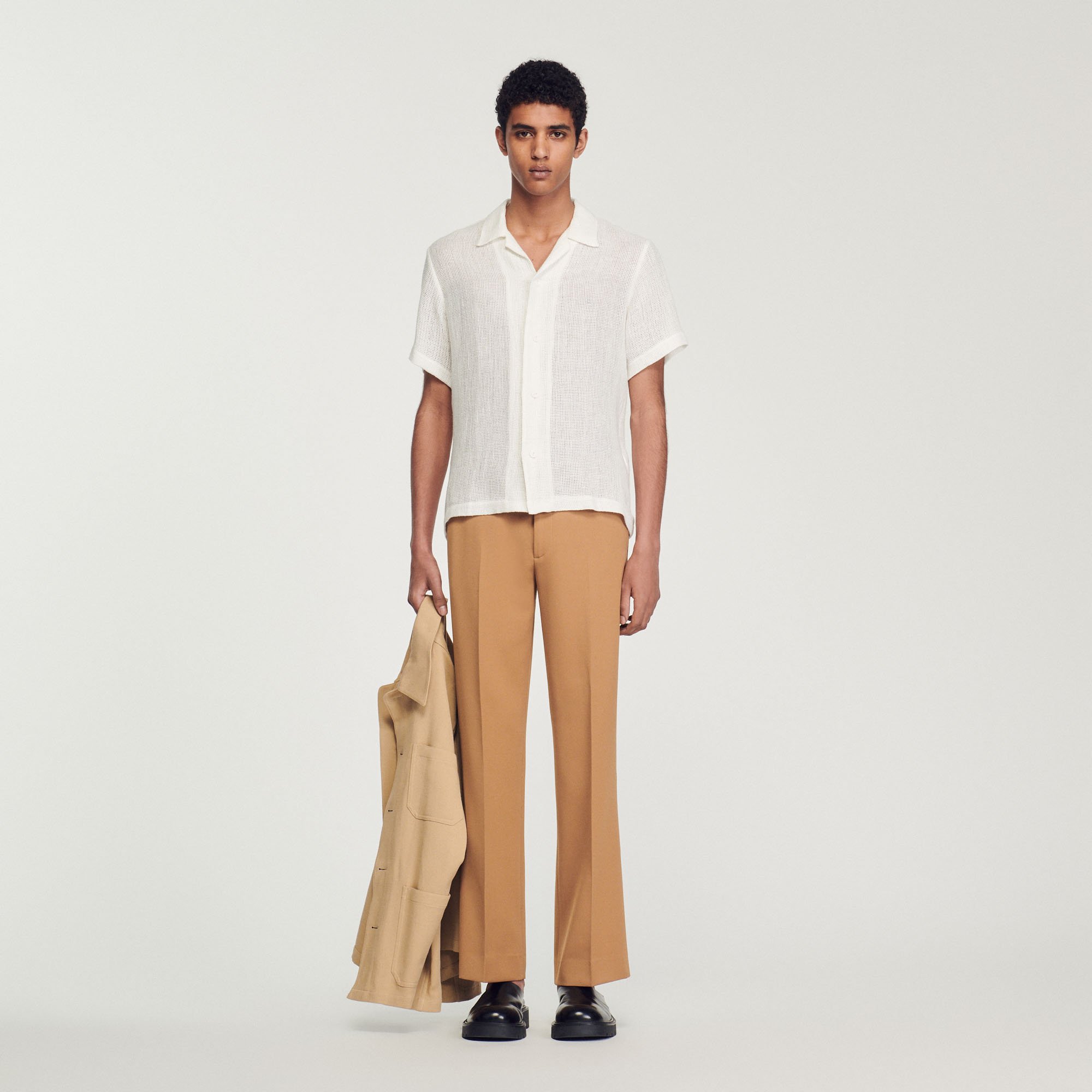 Chemise á manches courtes