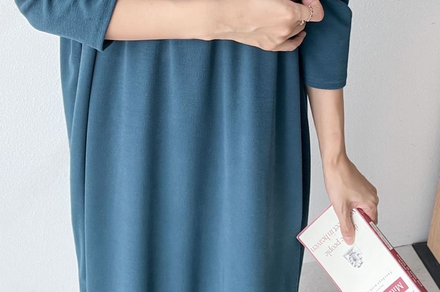 Chubby Girl - Lange mouwen effen losse midi-jurk