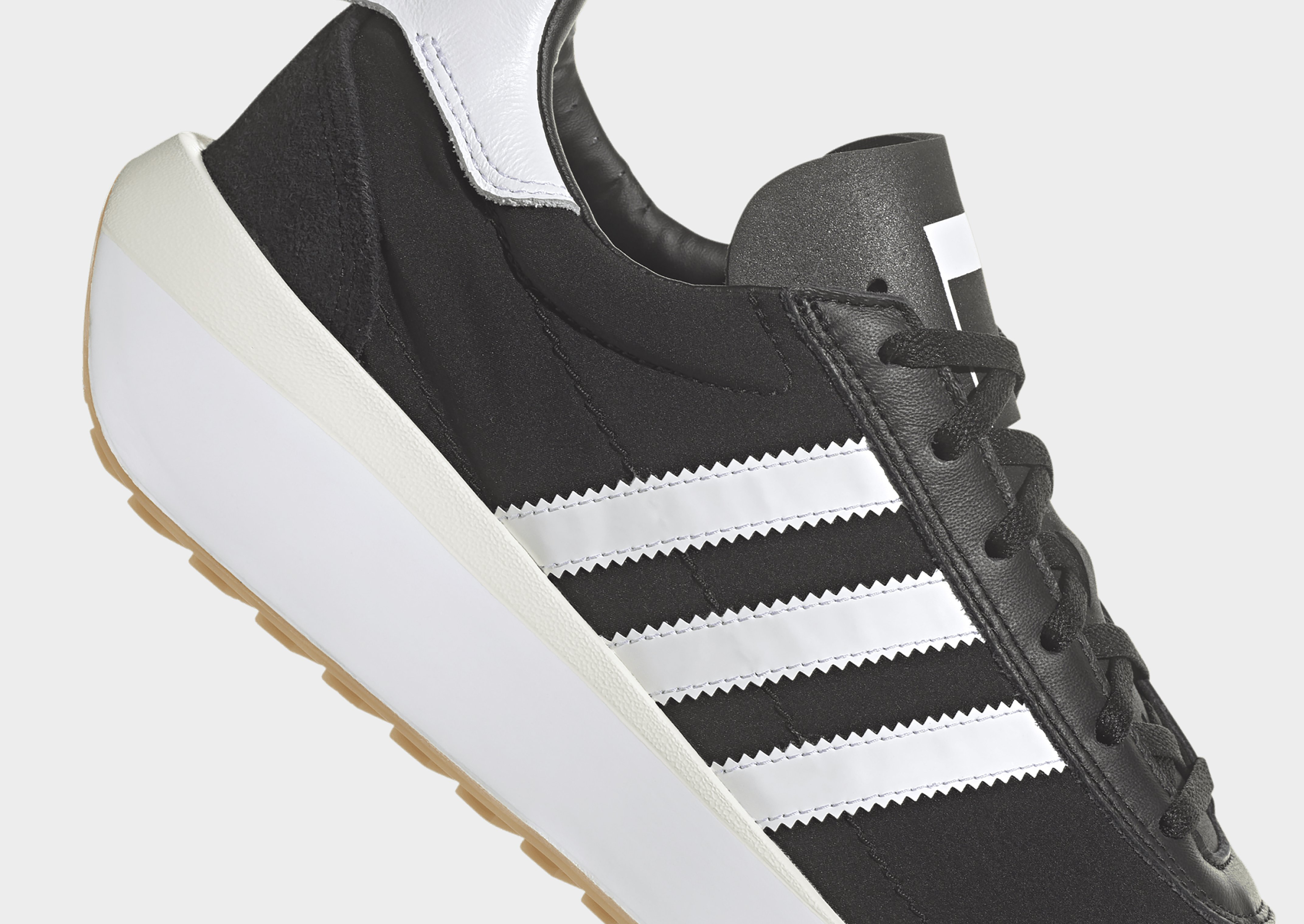 adidas Originals Country XLG