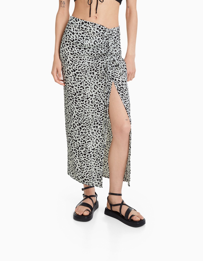 Saia midi com estampa animal