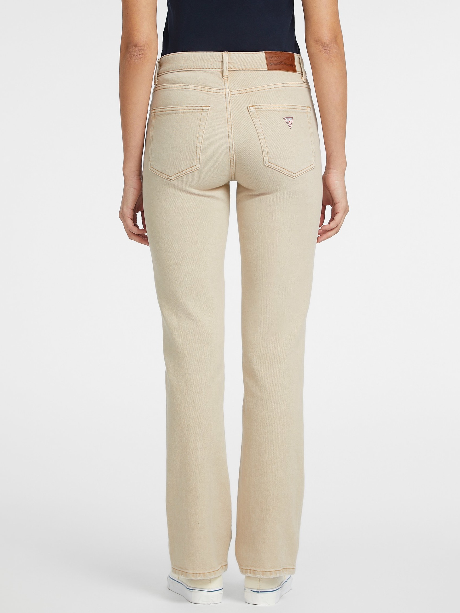 Calça jeans reta de cintura média G08