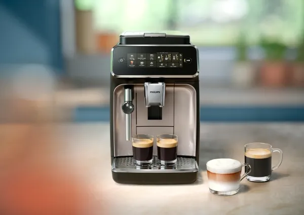 Philips 3300 series EP3321 - Automatisk kaffemaskine med mælkeskummer - 15 bar - sortlakeret