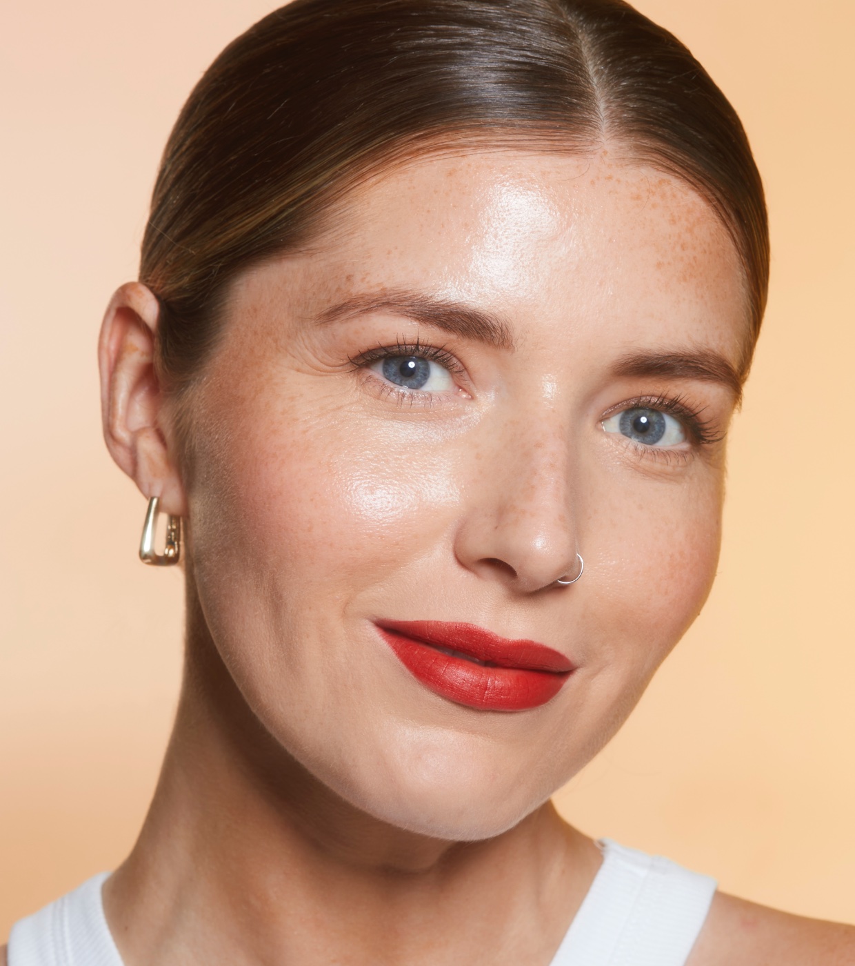 Revolution - Batom Satin Lip Allure Soft Satin - CEO Brick Red