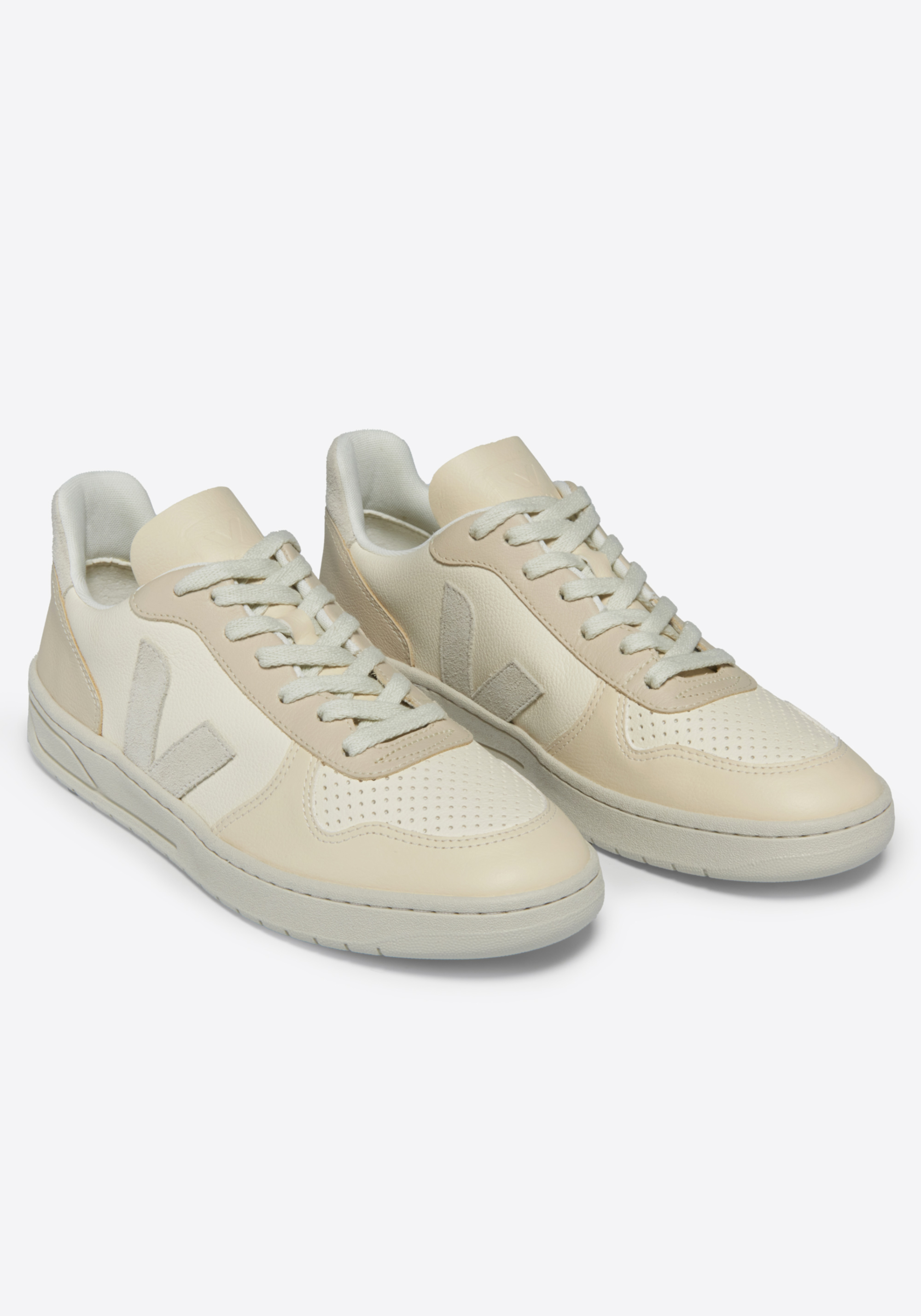 Veja Sneaker V-10 Leather Multico Cashew Pierre