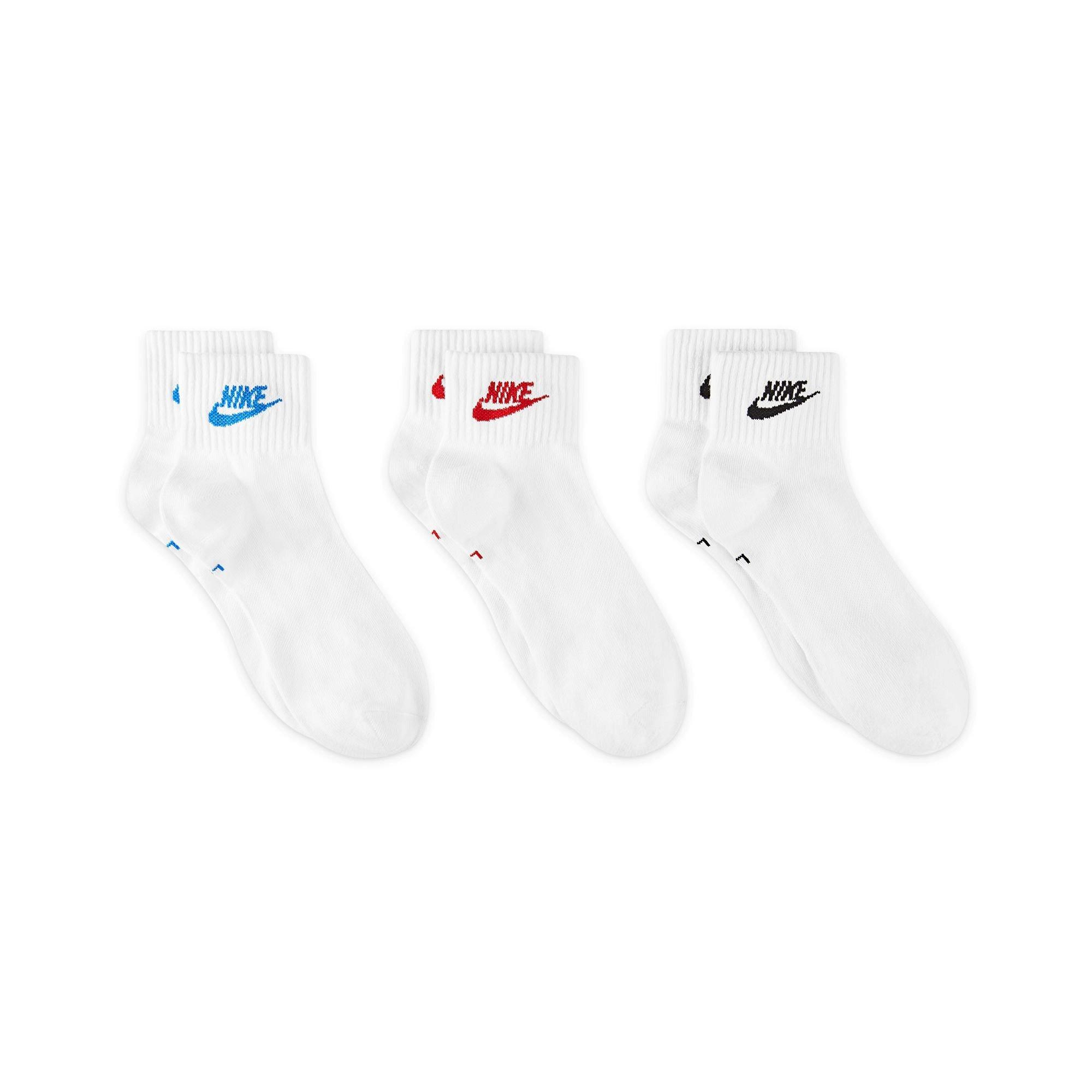 Nike Everyday Essential Ankle Socks (3 Pairs)