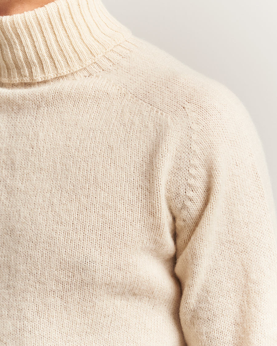 Harley Of Scotland Brushed Supersoft Lambswool Rollneck Vanilla