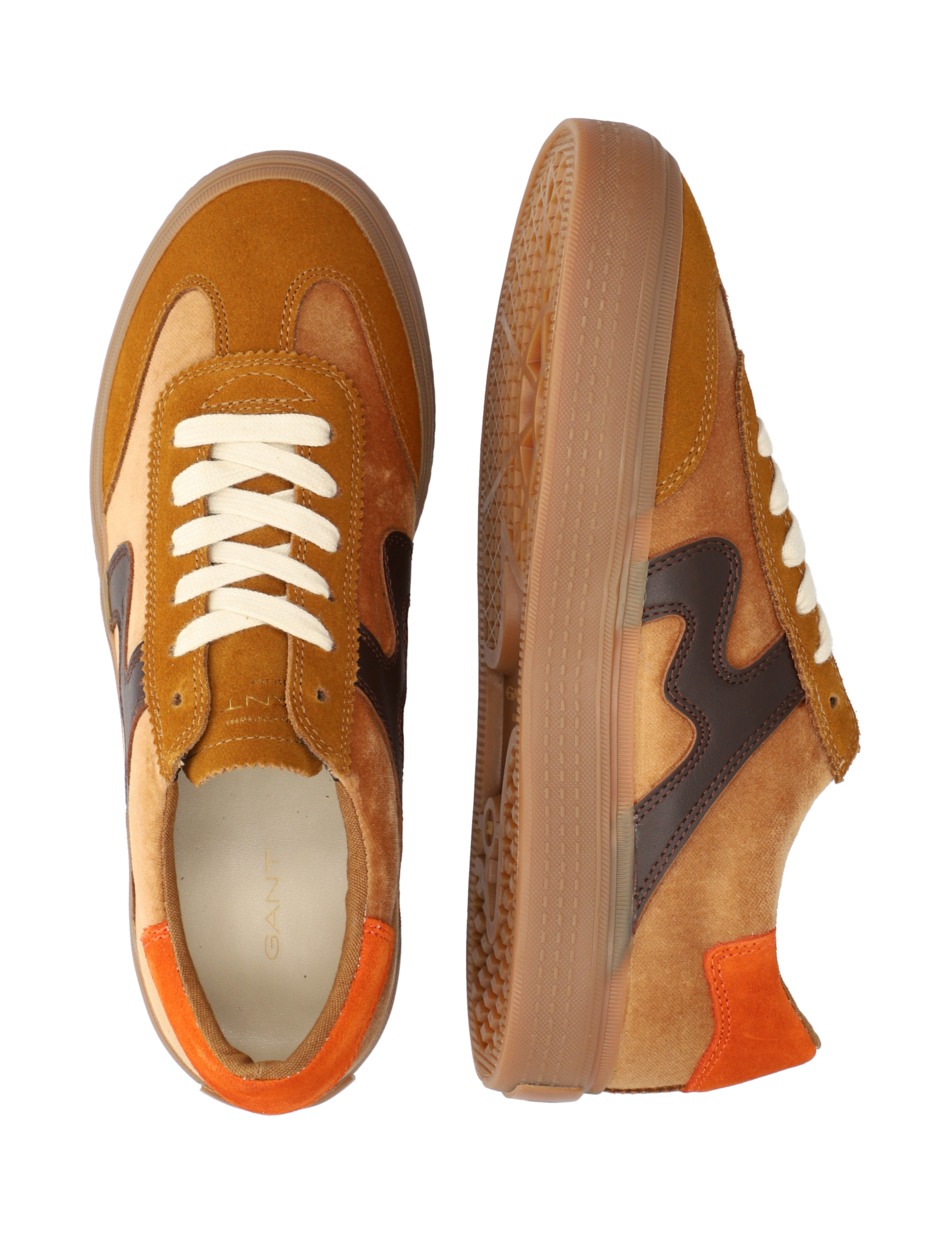 Carroly Sneaker
