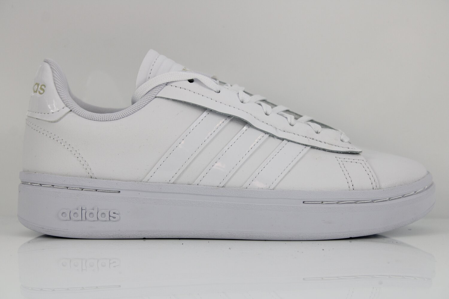 Adidas Sneaker