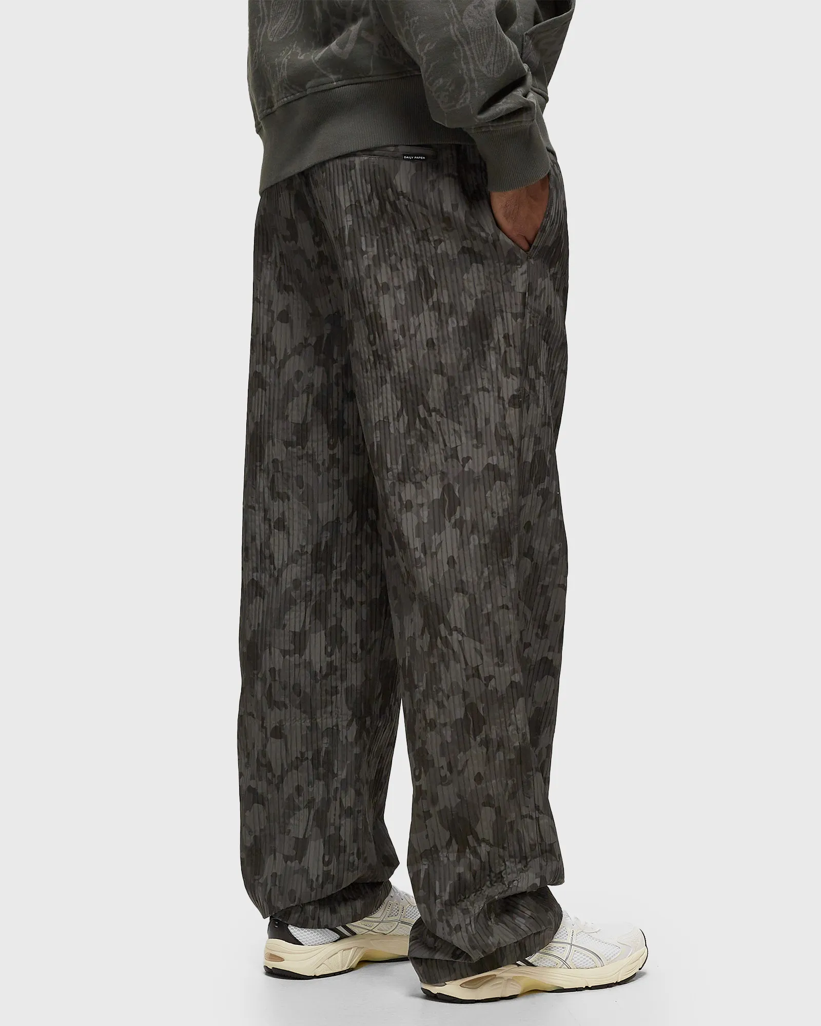 Daily Paper adetola community track pants