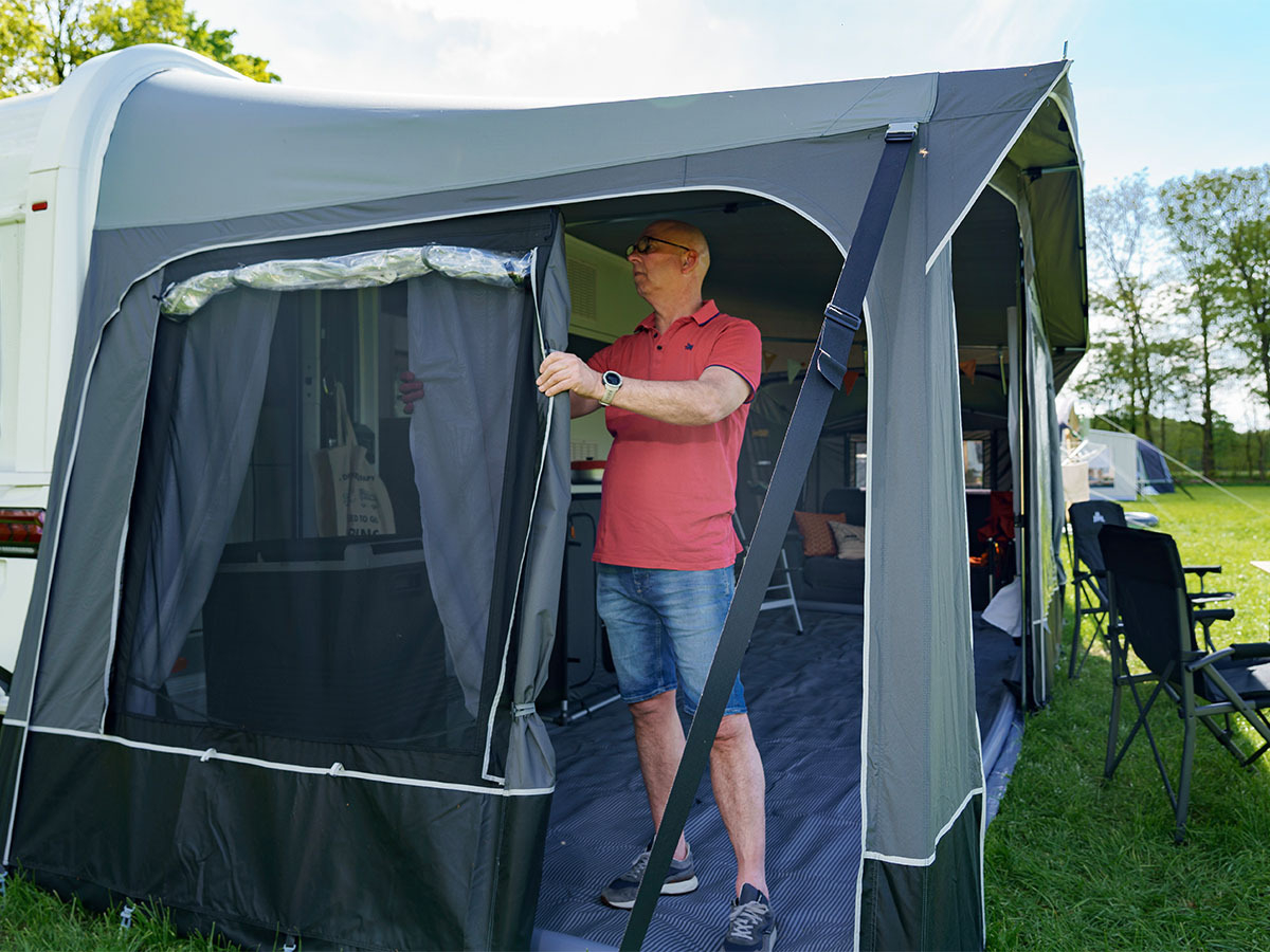 Obelink Capri 240 maat 9 (851 - 875 cm) caravanvoortent