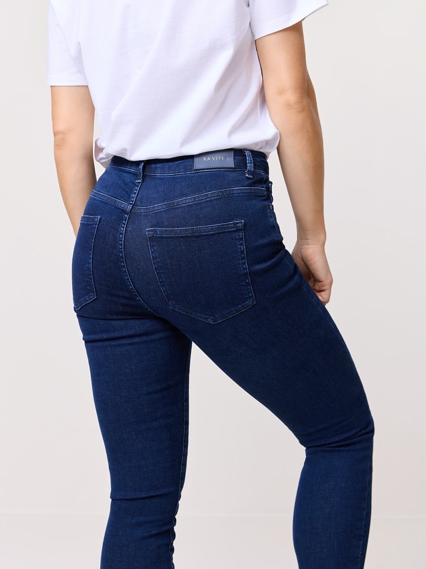 Sophia jeans Garmentwashed   Used