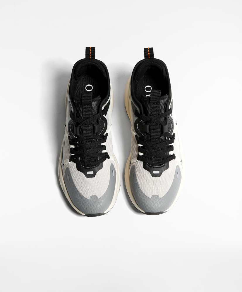 Deportivo running U-RUN Vibram LITE