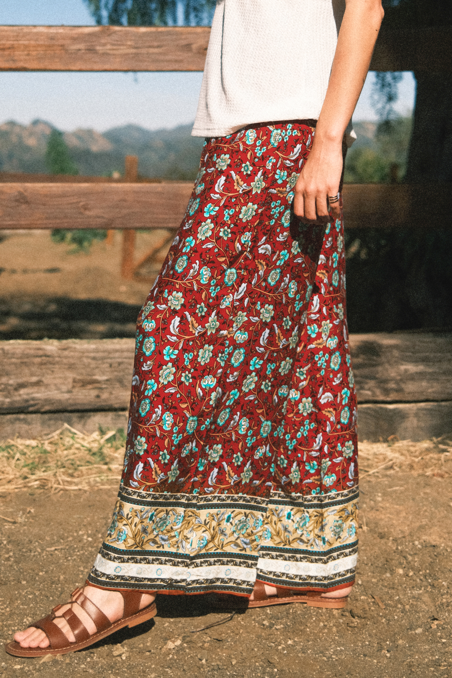 Pantalon avec taille à smocks boho à fleurs
