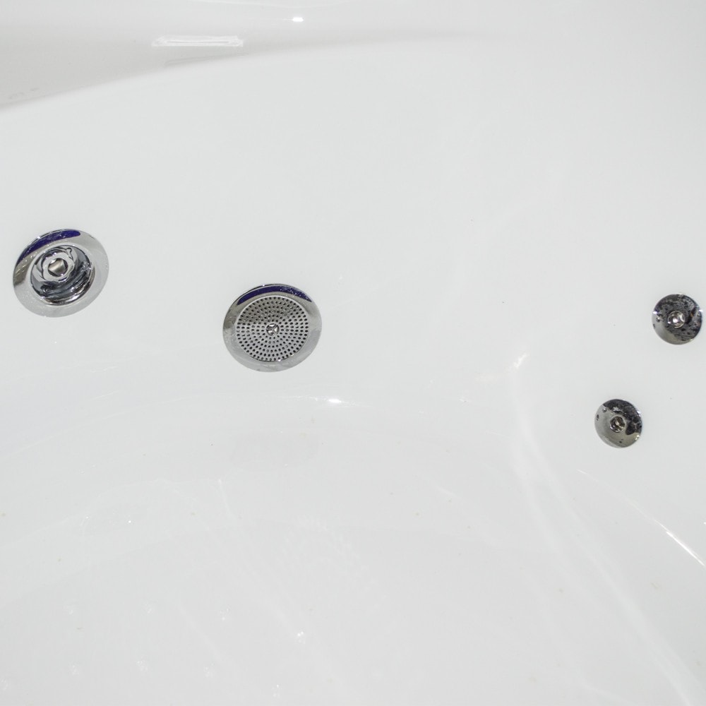 TroniTechnik® Whirlpool Badewanne Eckwhirlpool PAROS 135cm x 135cm, vormontiert, Acrylwanne 2 Pers., 12 Düsen, Sanitäracryl