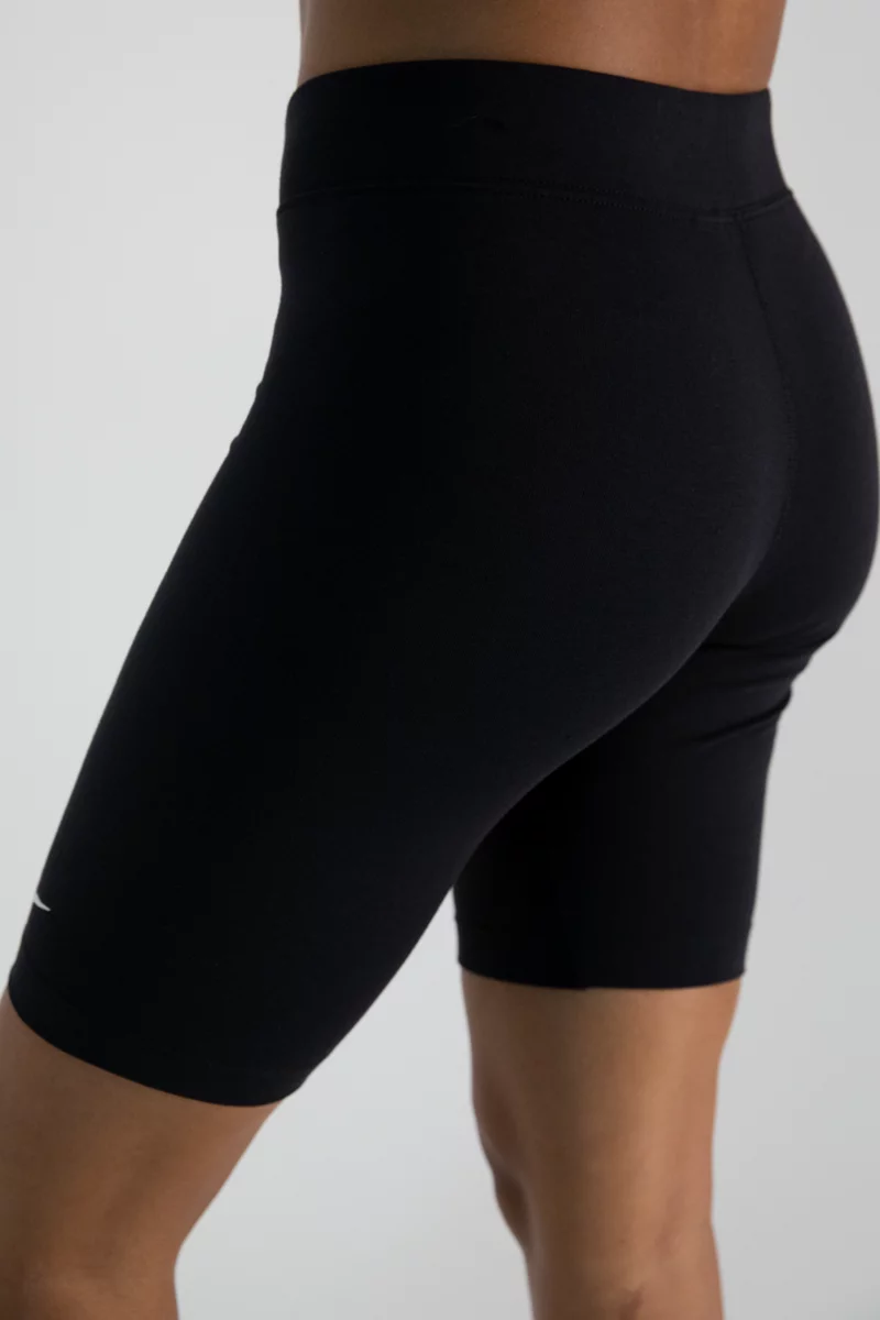 Nike Sportswear Essential Damen Short