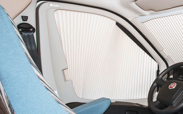 Remis Fahrerhausverdunkelung REMIfront IV für Fiat Ducato (Modell X250) 2006 - 2011