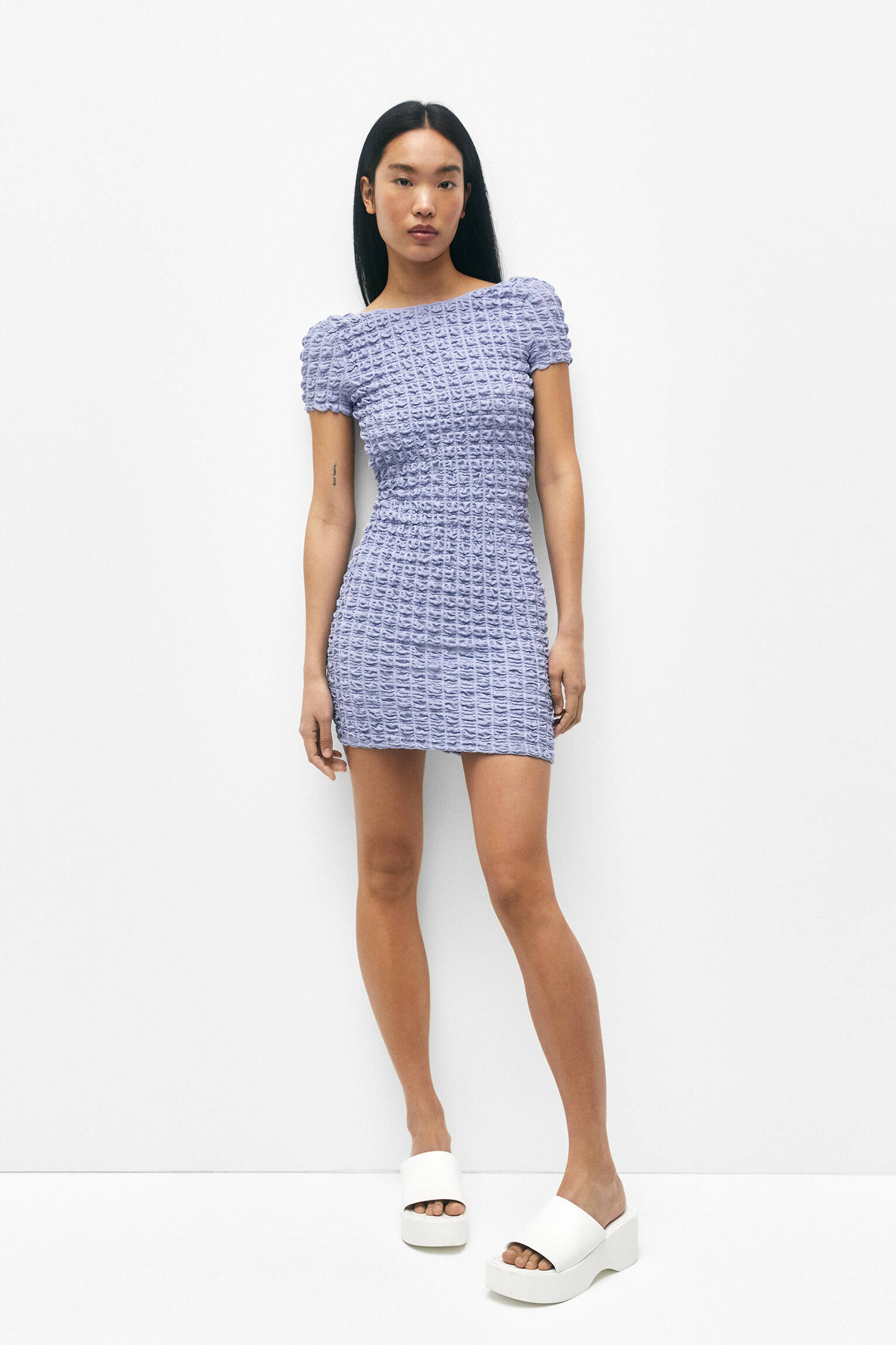 VESTIDO CURTO TEXTURIZADO - MALVA