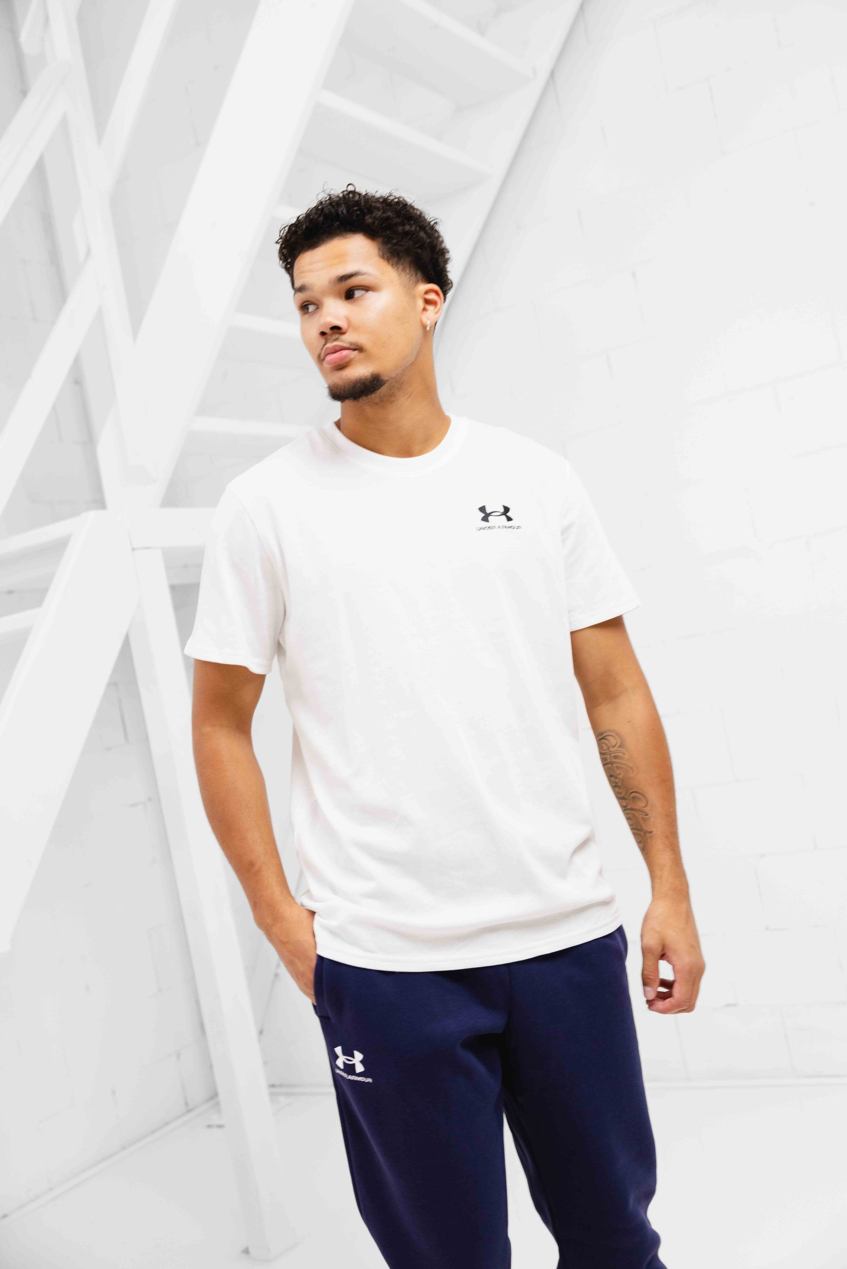 Under Armour Embroidered Heavyweight T-Shirt Heren Wit