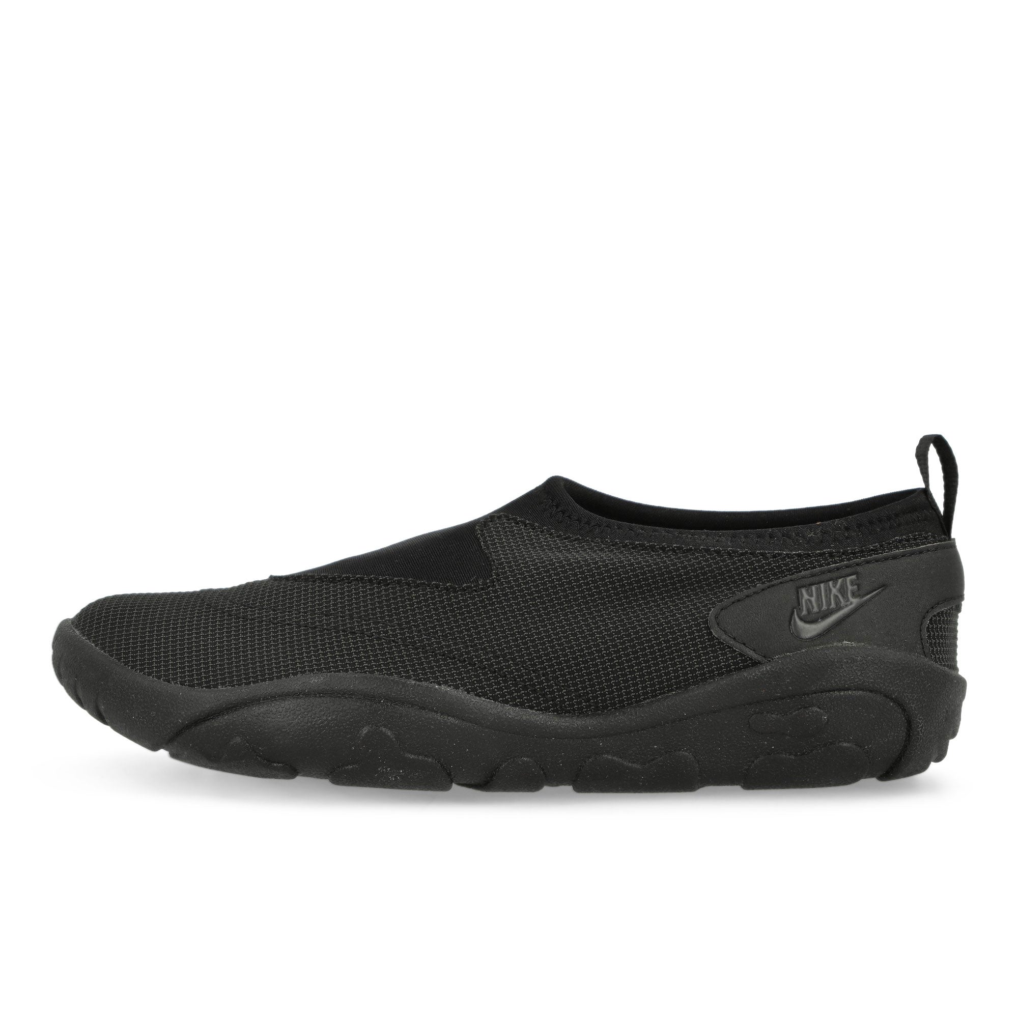 Nike<br>Aqua Turf