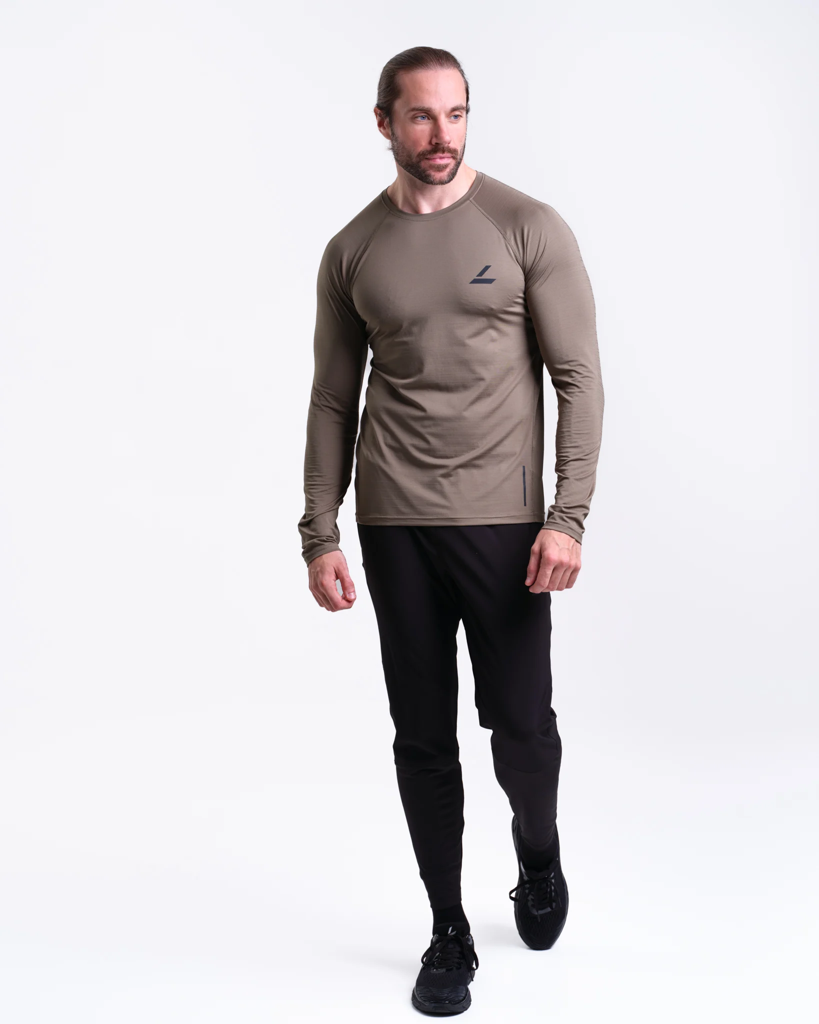 LEVITY Core Run LS M Dusty Green