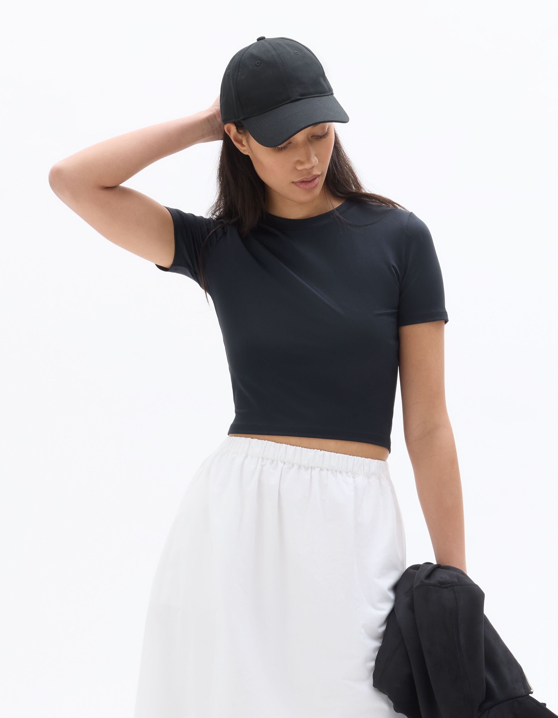 T-shirt crop moulant col rond - noir