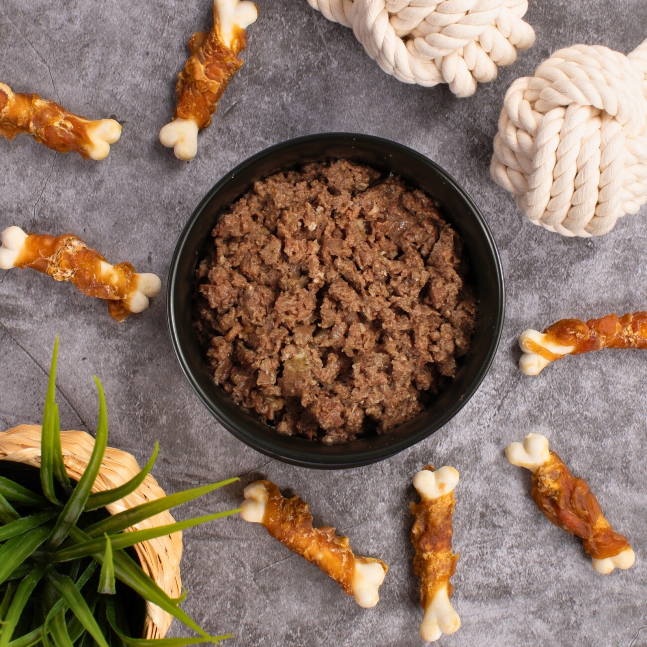 Lyra Pet Lecker.Pet Gino's Feine Paté Reich an Rind Hundefutter Nassfutter Vollnahrung 11x150 g