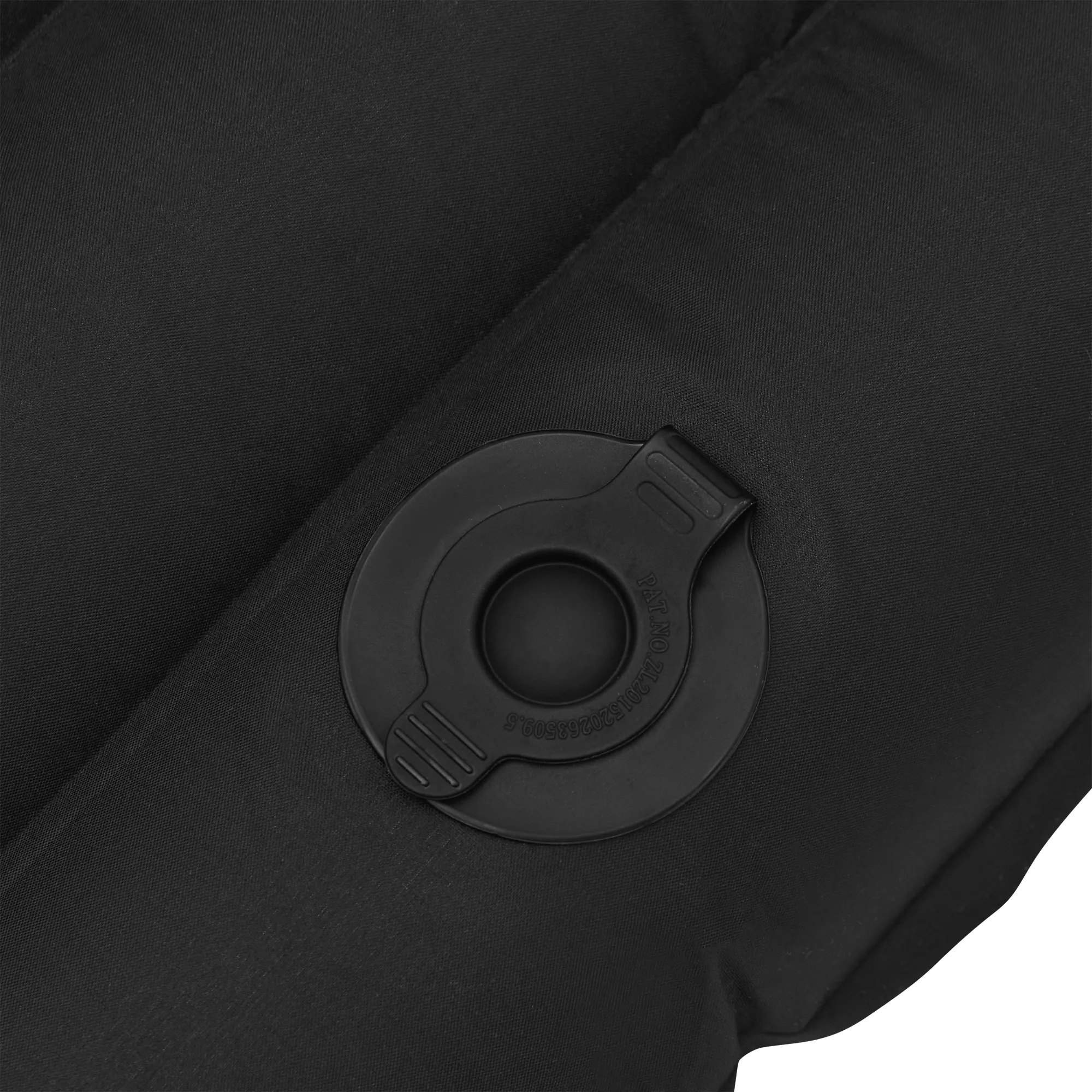 Urberg Insulated Airmat Vertical Channels Jet Black
