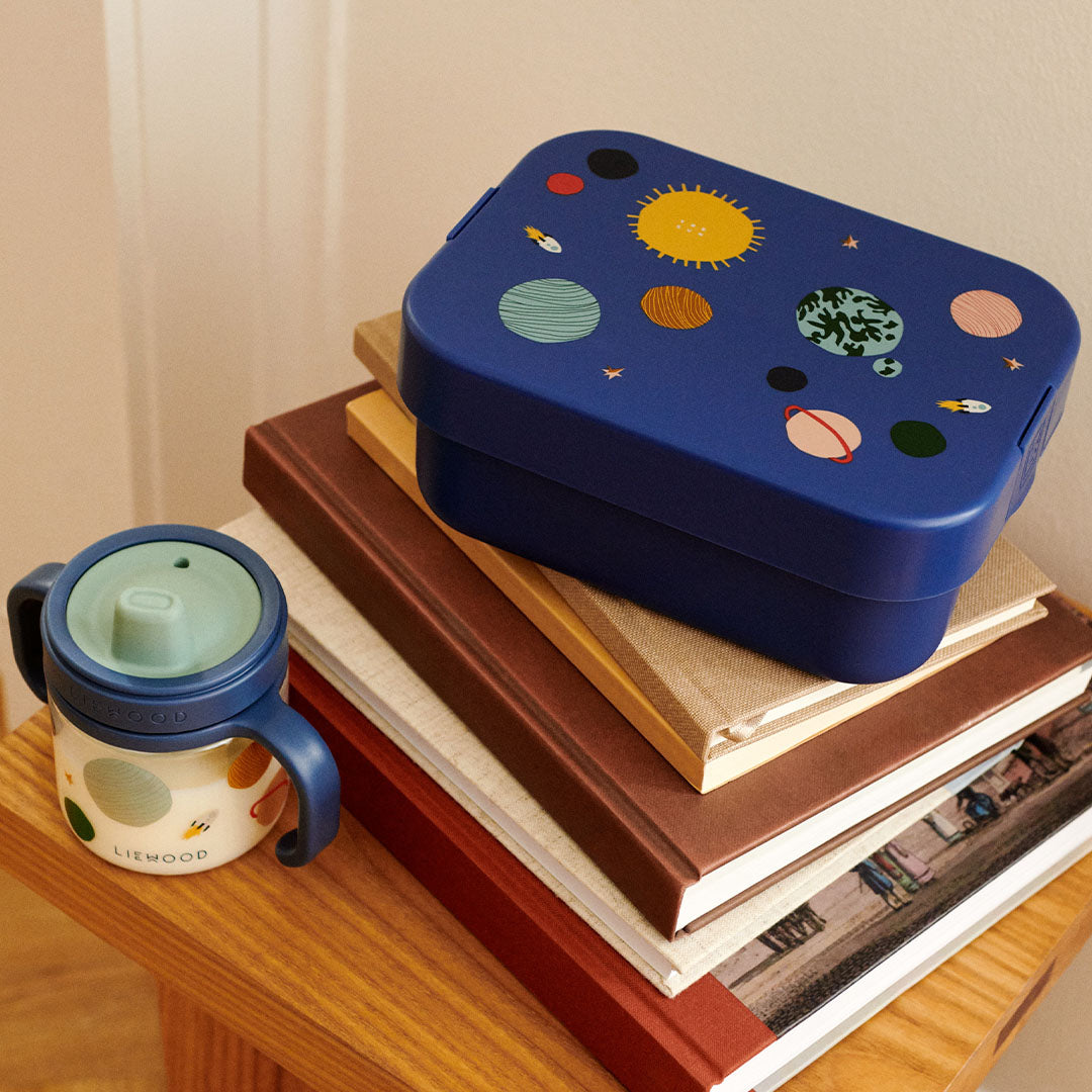 liewood broodtrommel kamil - universe classic navy