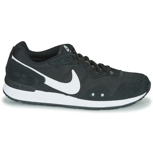 Nike - VENTURE RUNNER - Noir / Blanc