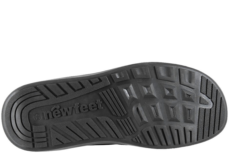 NEW FEET SNØRESKO I MØRKEBRUNT NUBUCK