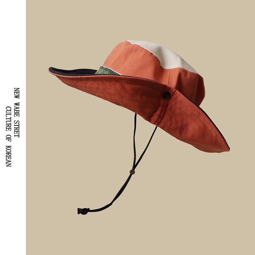 Alpha Kiss - Color Block Bucket Hat