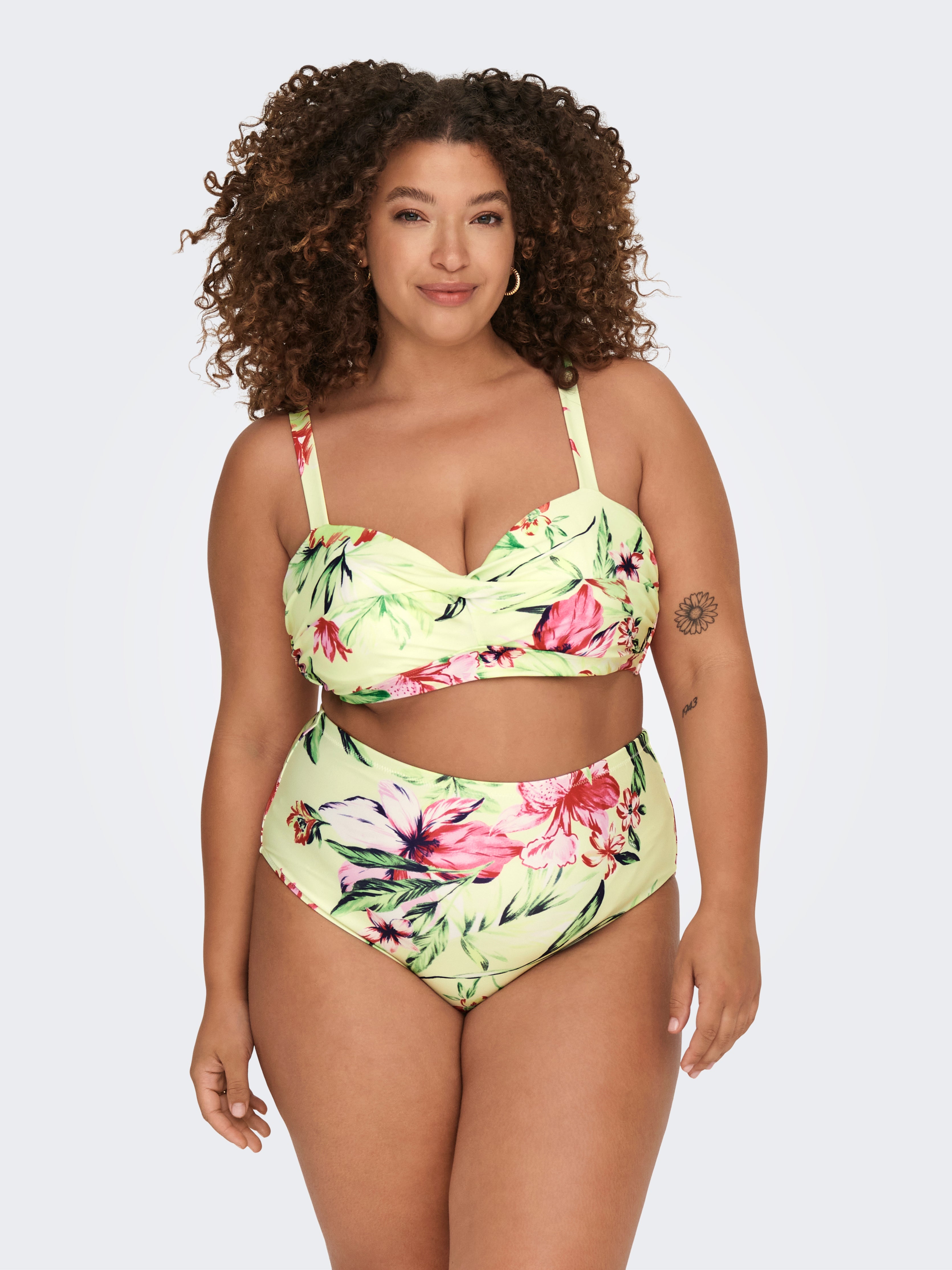 CARSOPHIA Bikini-Oberteil Pastel Green