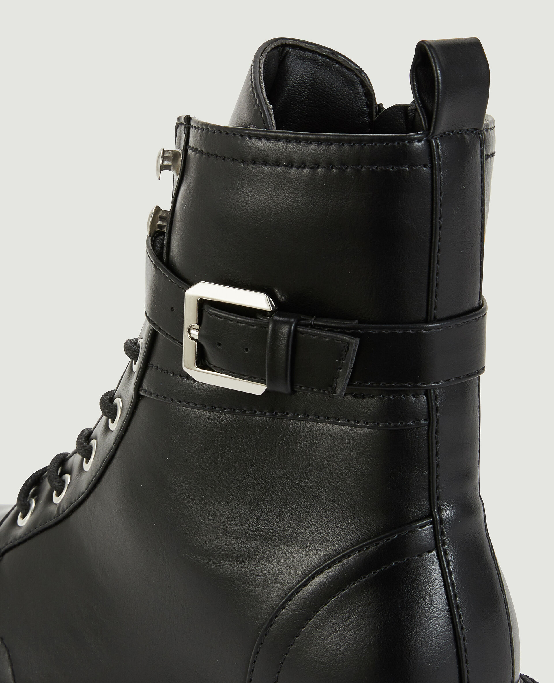 Bottines à lacets et bride - Noir
