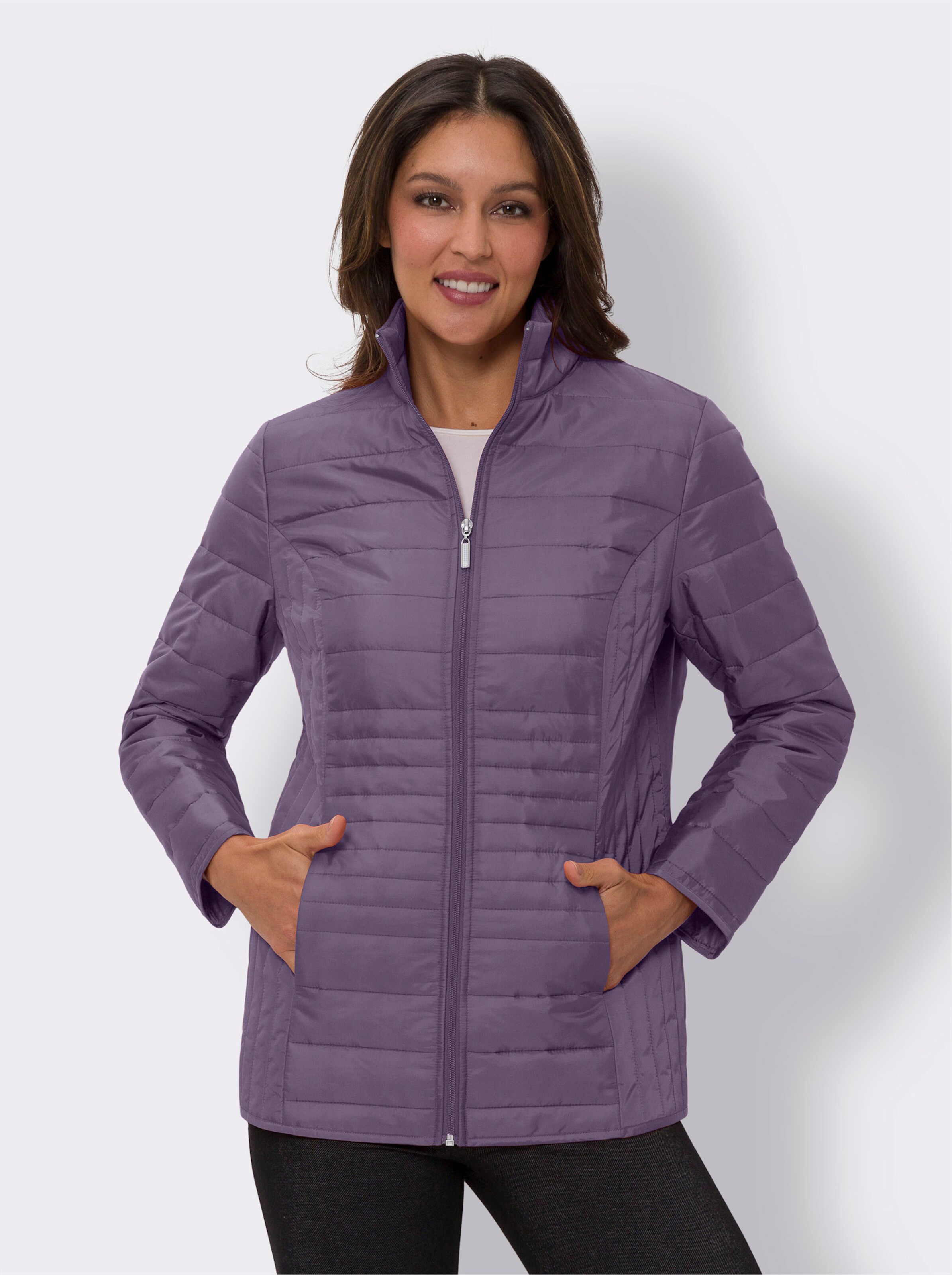 Steppjacke mit vertikalem Muster