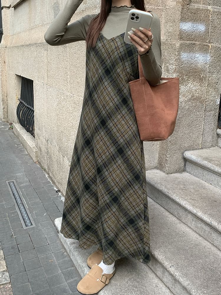 Monroll - Lange mouwen, effen top met mockneck / geruite maxi-A-lijnjurk met spaghettibandjes en V-hals