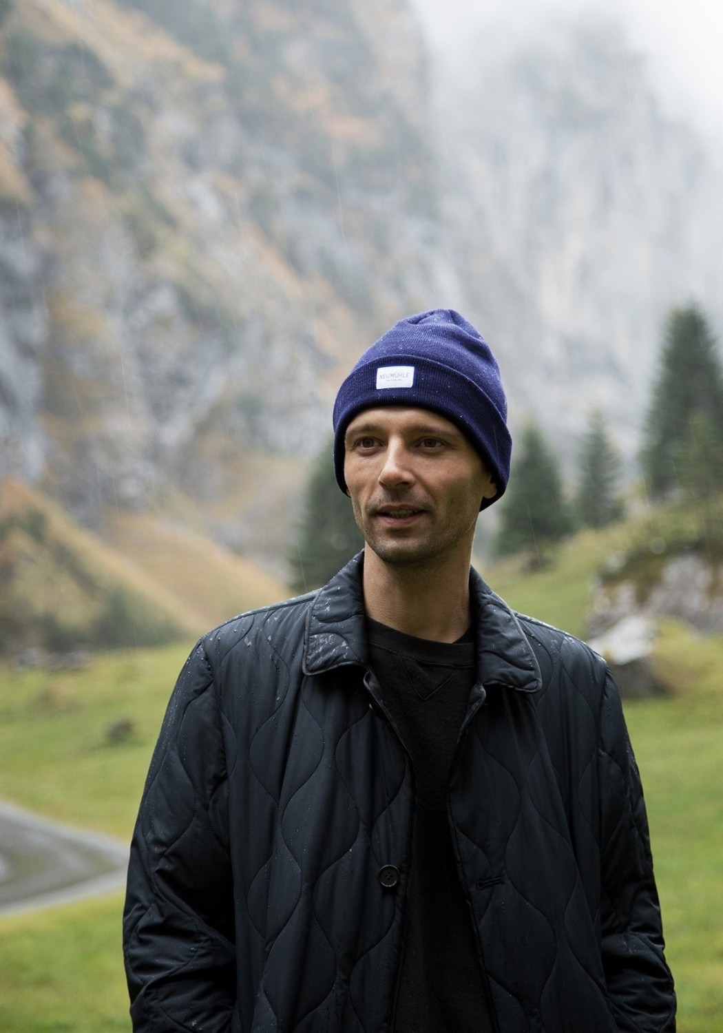 Neumuhle Wollmütze Kiel Organic Merino Deep Sea